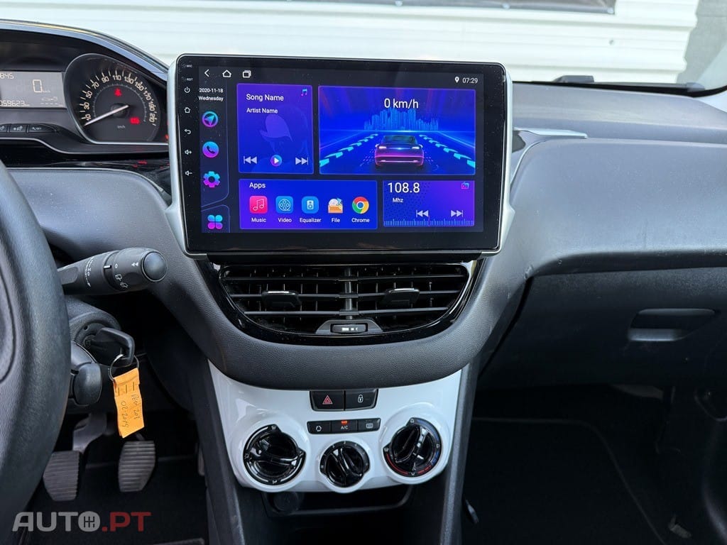 Peugeot 208 PureTech 68 Like