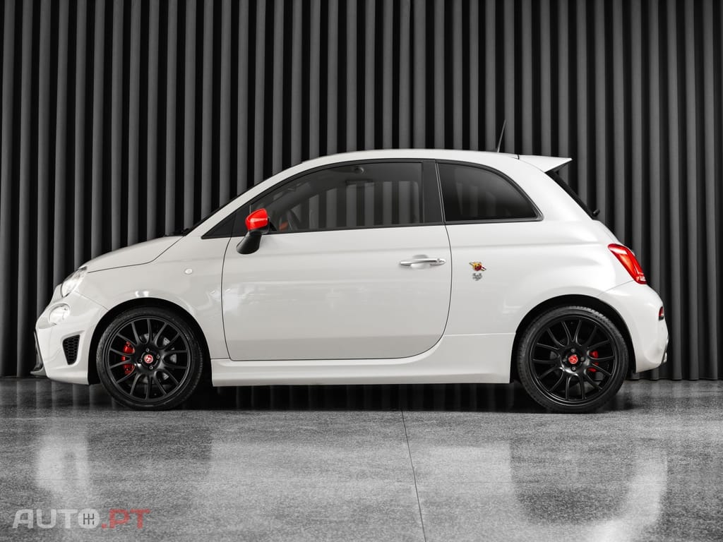 Abarth 595 1.4 T-Jet Pista