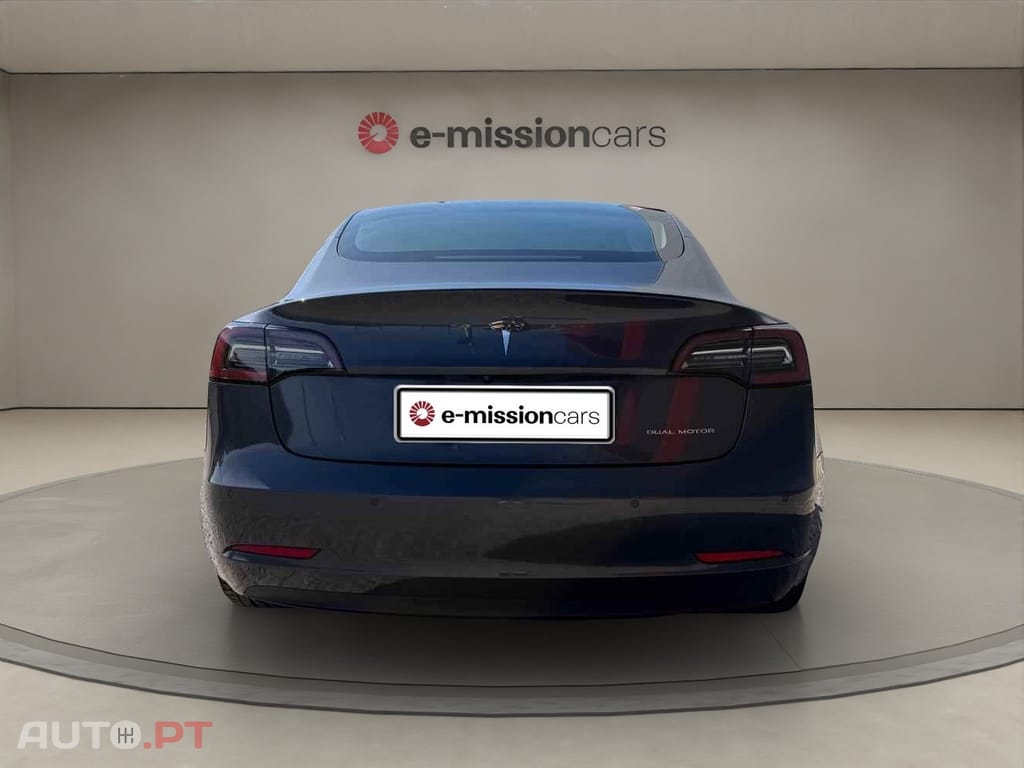 Tesla Model 3 Long Range AWD Dual Motor