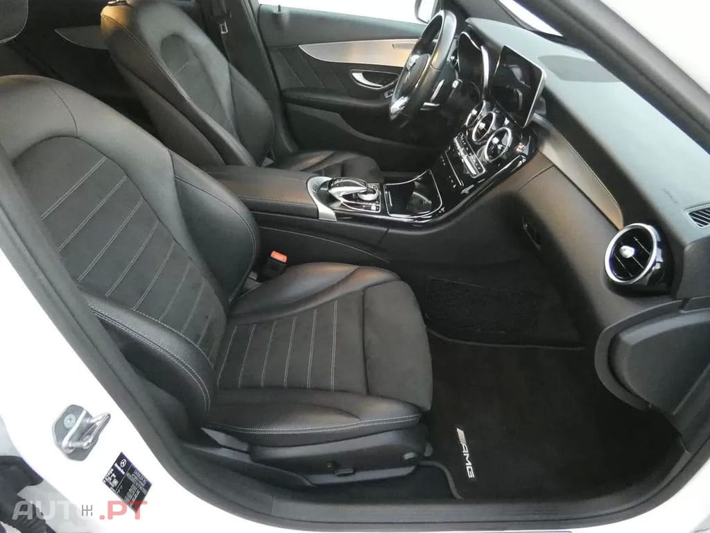 Mercedes-Benz C 220 d AMG Line