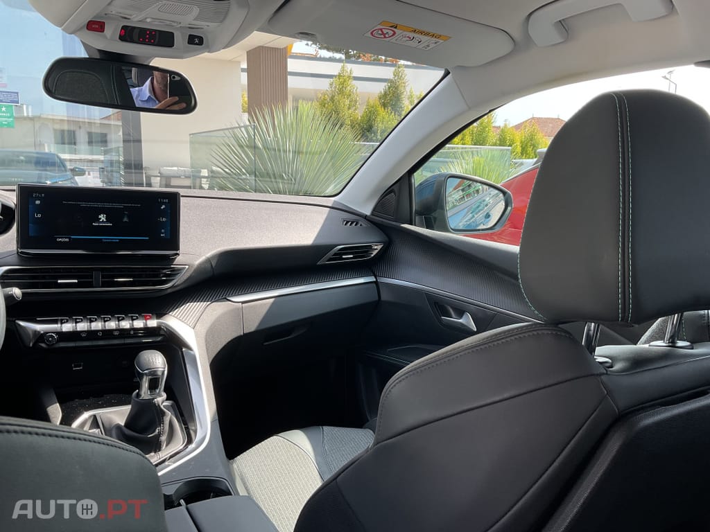 Peugeot 5008 1.5 BlueHDi Allure