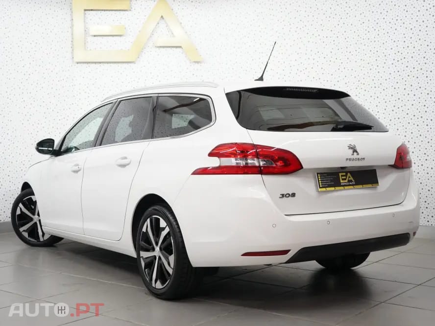 Peugeot 308 SW 1.2 PureTech Allure Pack
