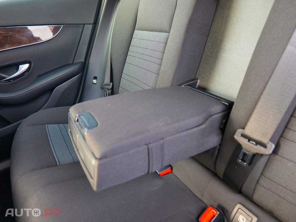 Mercedes-Benz GLC 220 d 4Matic 9G-TRONIC