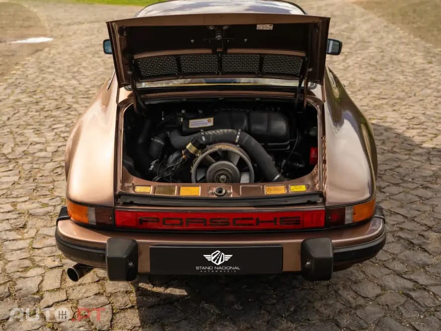 Porsche 911 911 Carrera 3.0