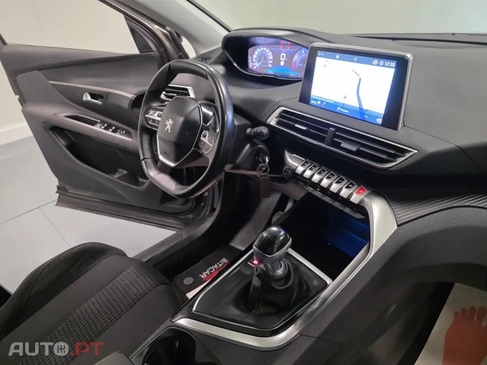 Peugeot 3008 1.5 BLUEHDI ACTIVE