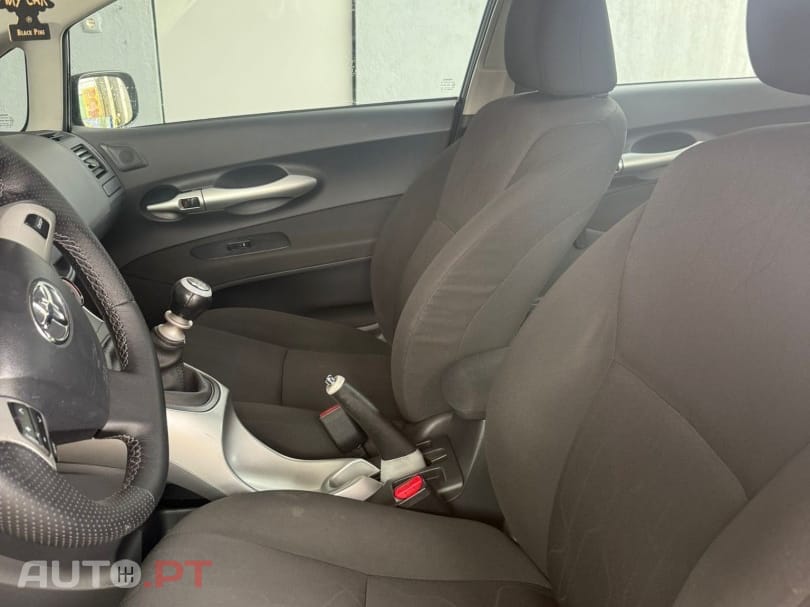 Toyota Auris 1.4 D-4D AC