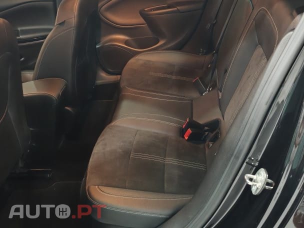 Opel Astra 1.2 T Design & Tech S/S