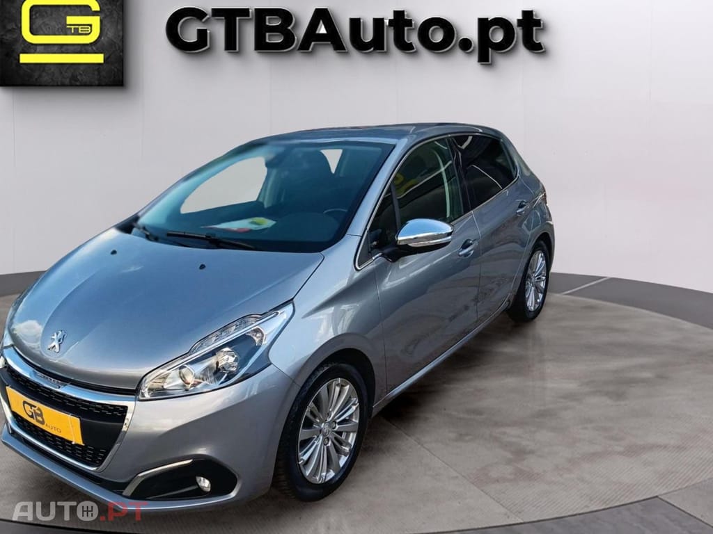 Peugeot 208 1.2 Allure EAT6