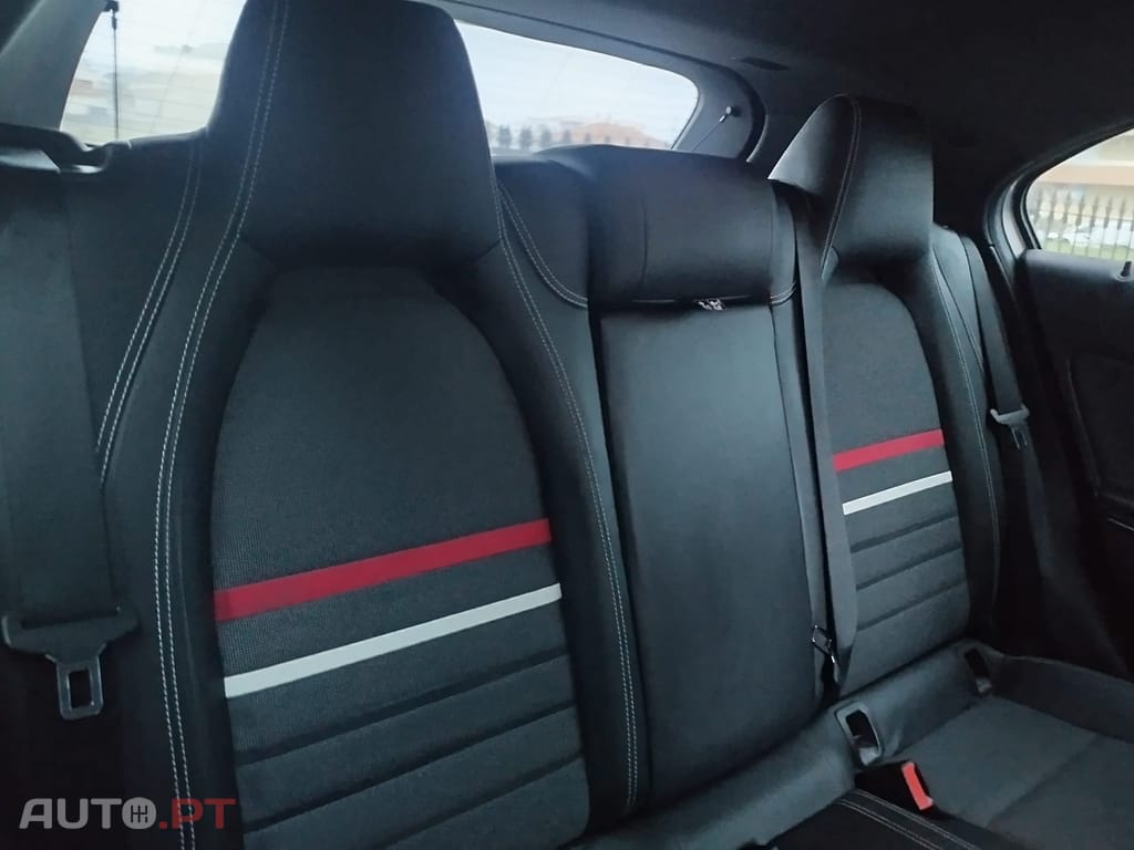 Mercedes-Benz A 180 CDi BlueEfficiency AMG Sport