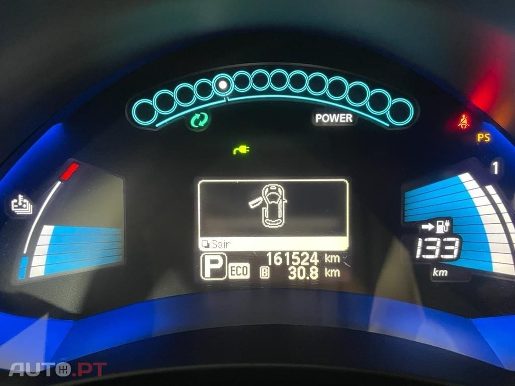 Nissan Leaf Acenta Limited Edition Flex