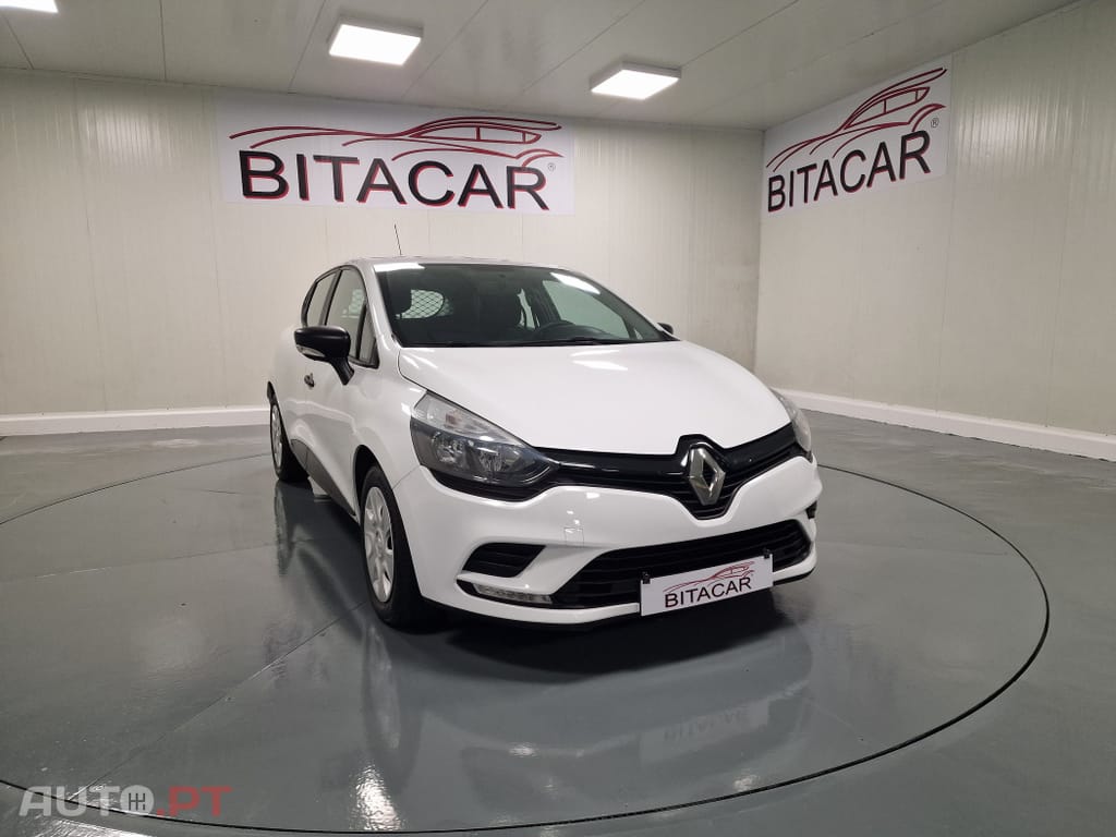 Renault Clio SOCIETE 1.5 DCI ZEN IVA DEDUTIVEL