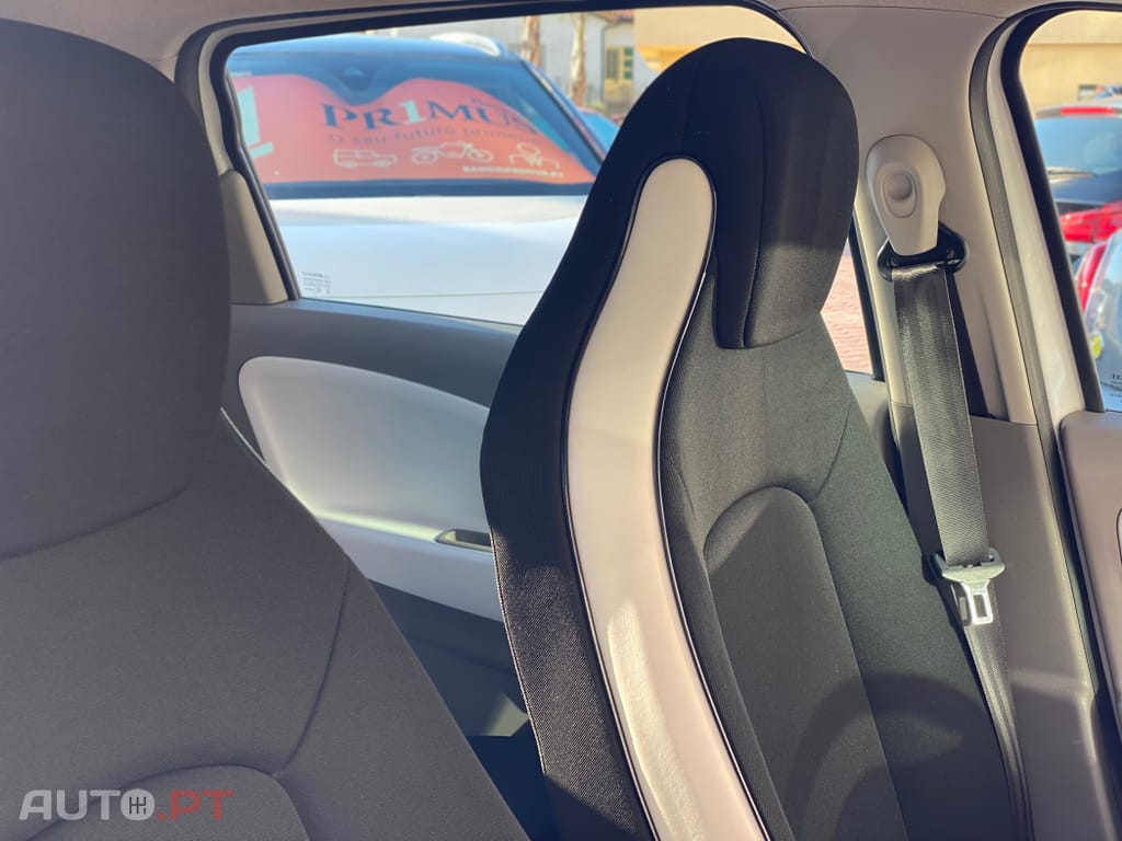 Renault Zoe (c/ Bateria) 41 kwh Life