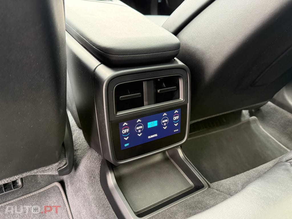 Porsche Taycan bateria Performance Plus