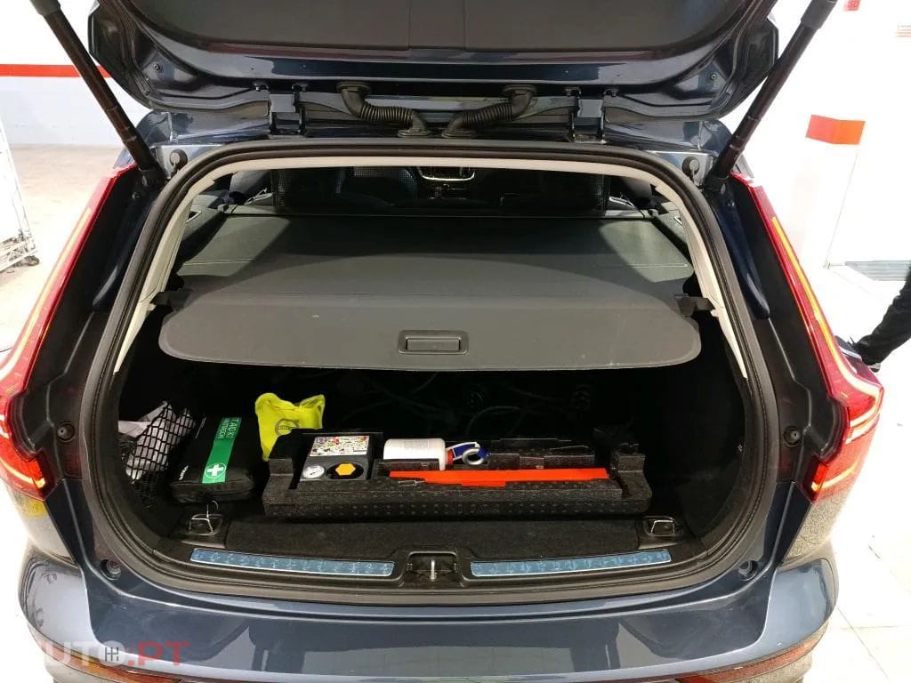 Volvo V60 2.0 T6 AWD TE Inscription Expression