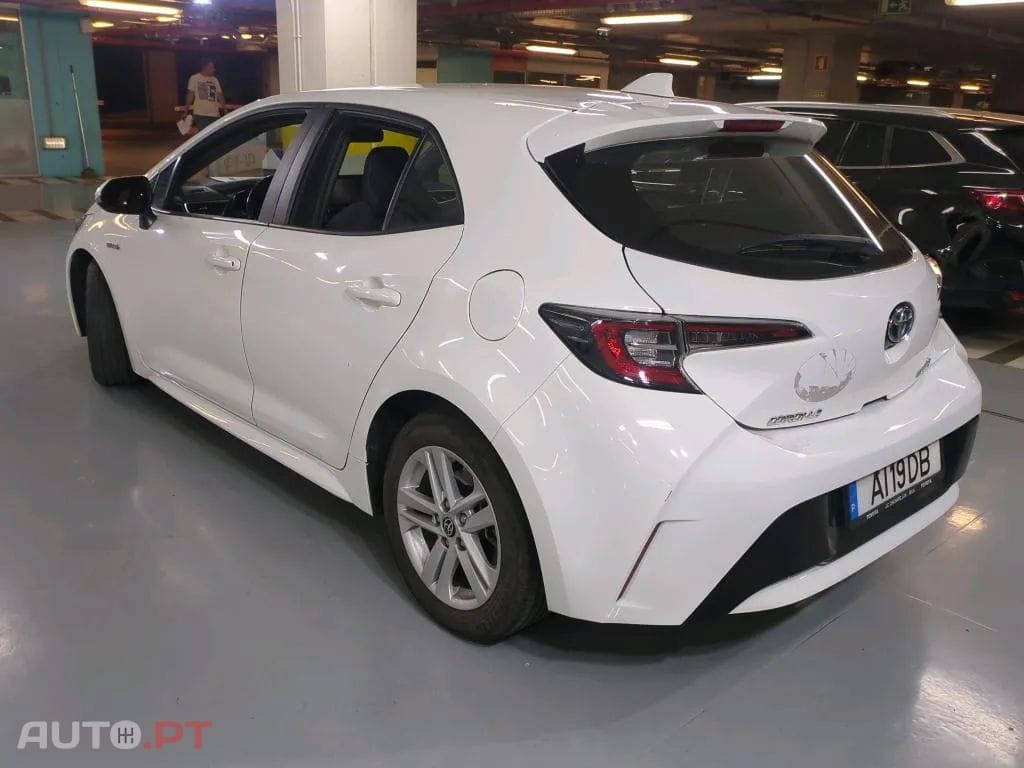 Toyota Corolla 1.8 Hybrid Comfort