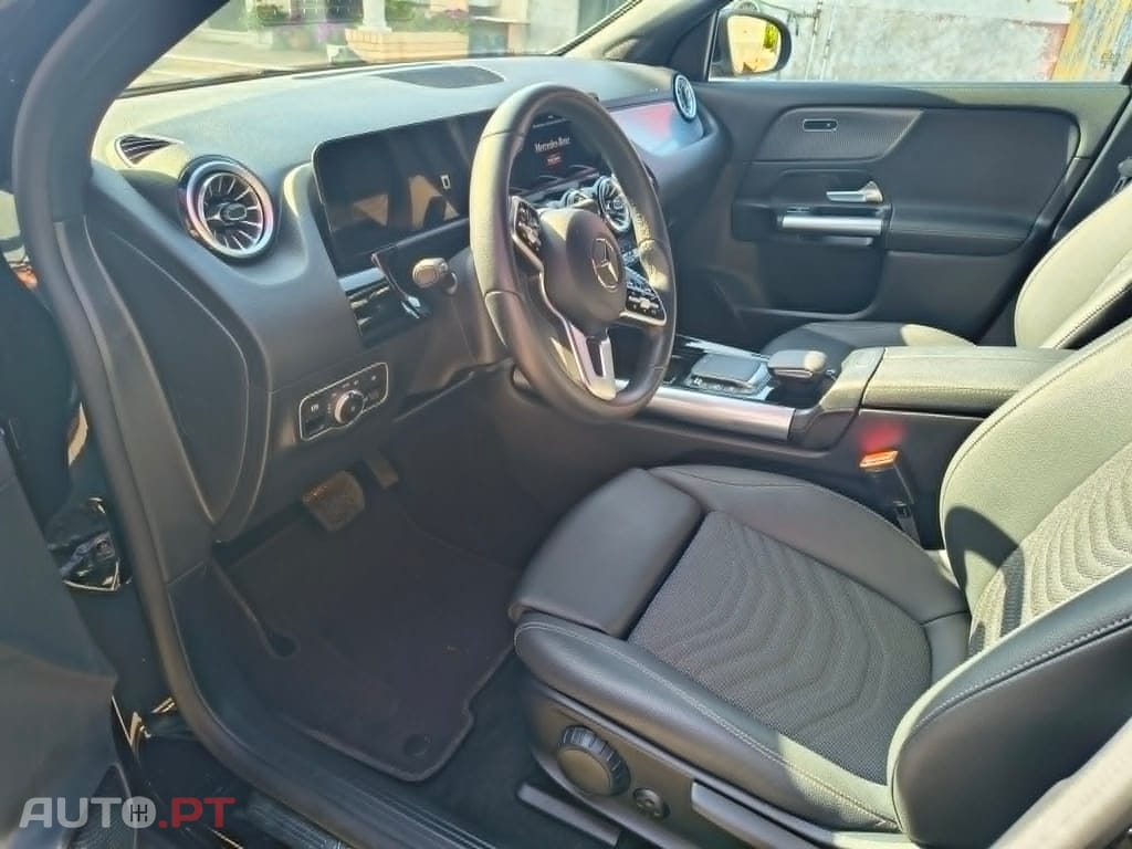 Mercedes-Benz EQA 300 4MATIC