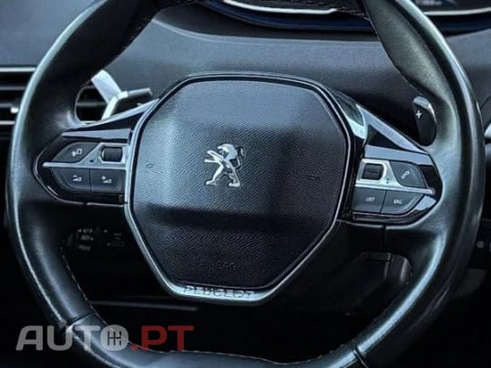 Peugeot 3008 1.5 BlueHDi Active Pack EAT8