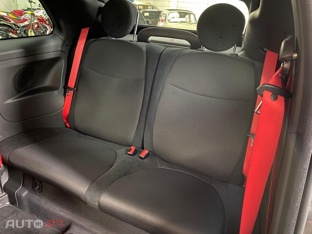 Abarth 500 595 1.4 16v T-JET 165CV