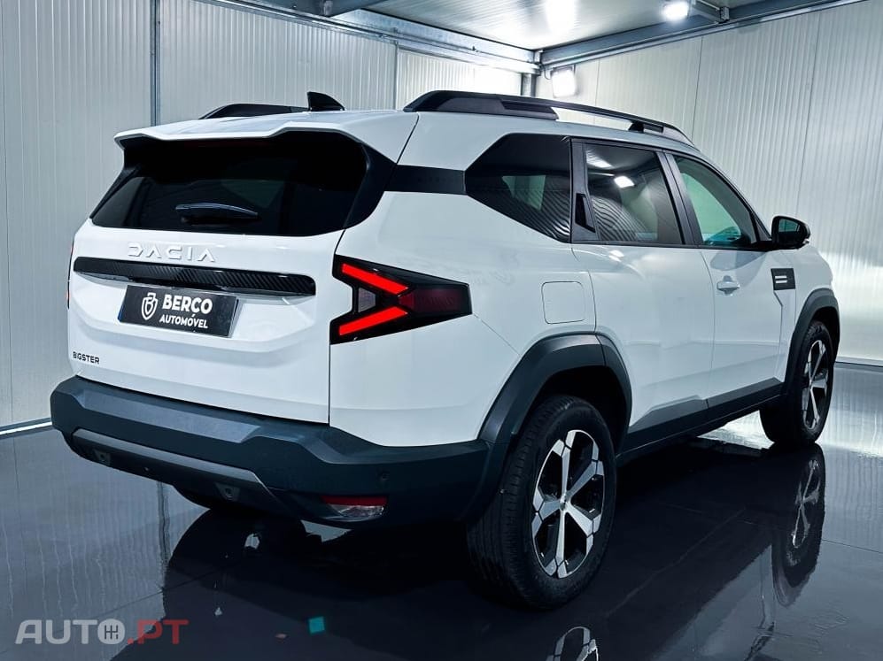 Dacia Bigster mild hybrid 140 Expression