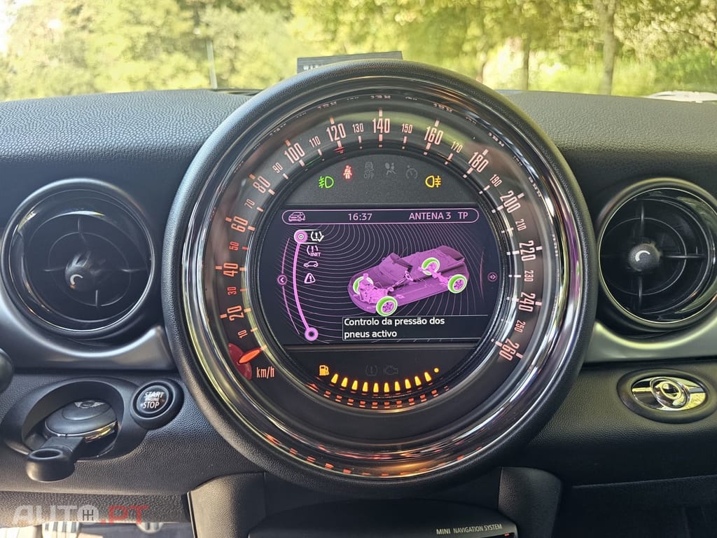 MINI Cabrio John Cooper Works