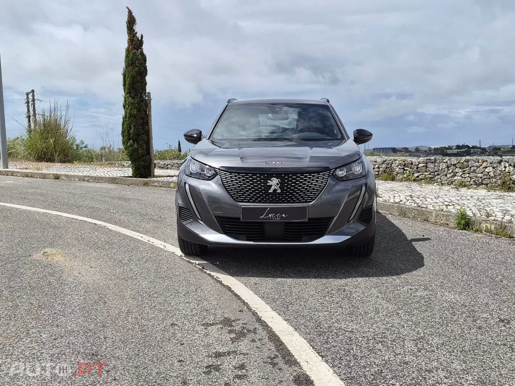 Peugeot 2008 PureTech 130 EAT8 Allure