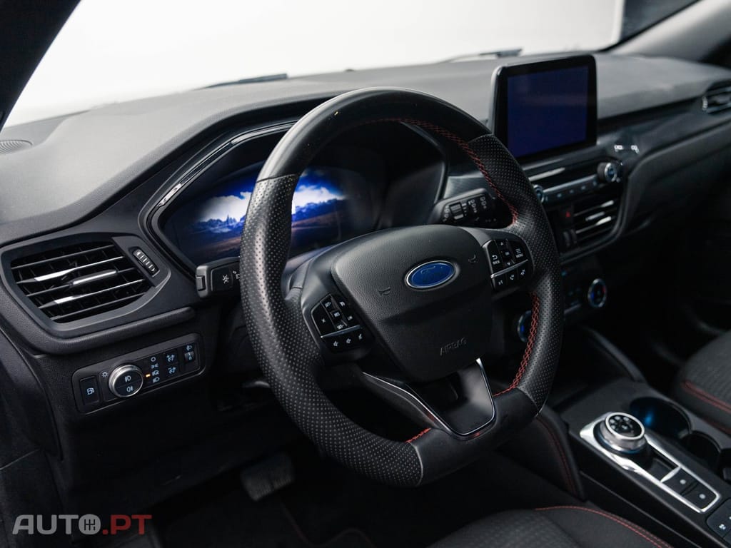 Ford Kuga 2.5 PHEV ST-Line