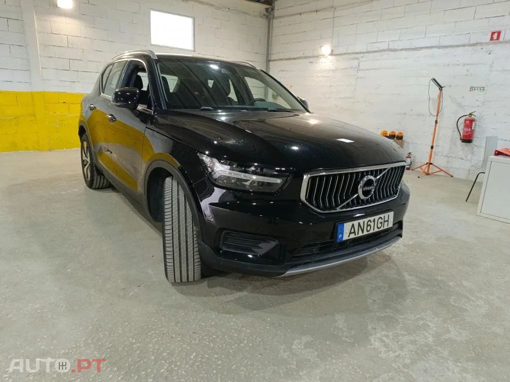 Volvo XC40 1.5 T4 PHEV Inscription Expression
