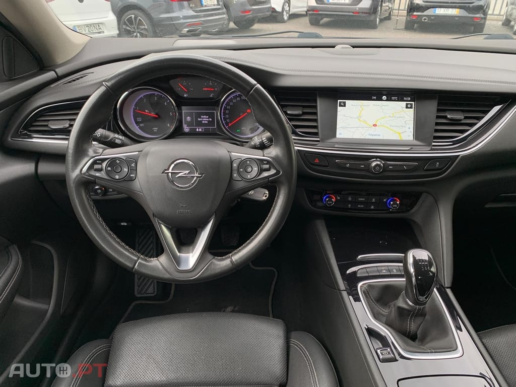 Opel Insignia 1.6 CDTi Dynamic