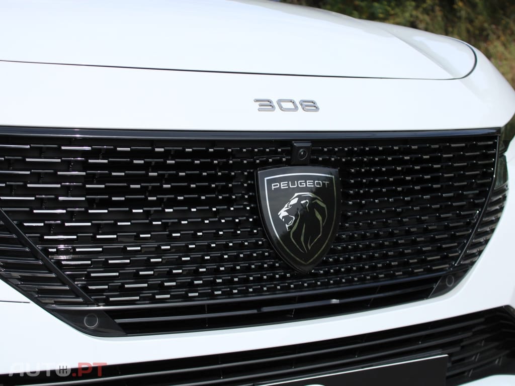 Peugeot E-308 58 kWh GT
