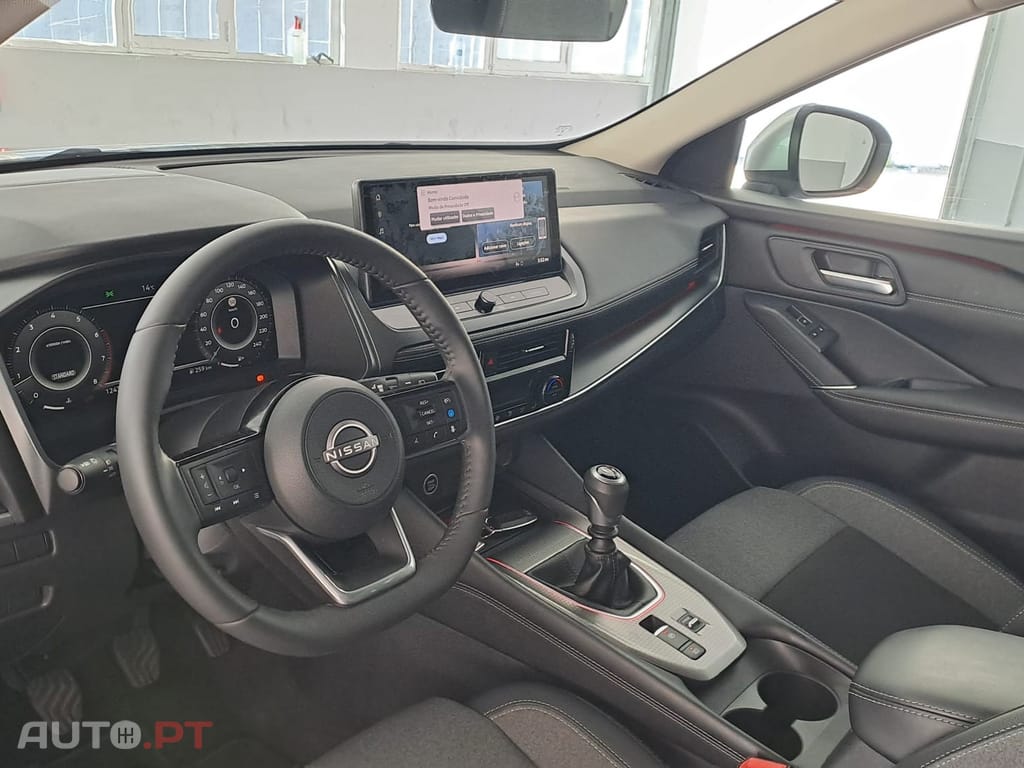 Nissan Qashqai 1.3 DIG-T N-Connecta LED