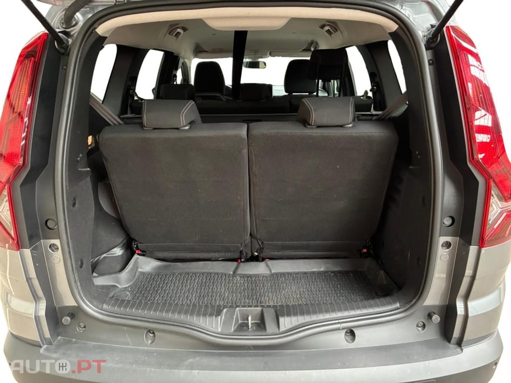 Dacia Jogger 1.6 Hybrid Extreme 7L