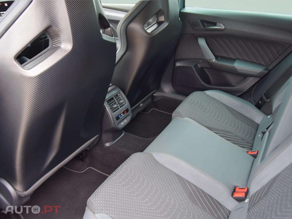 Cupra Leon ST 1.5 e-Hybrid VZ DSG