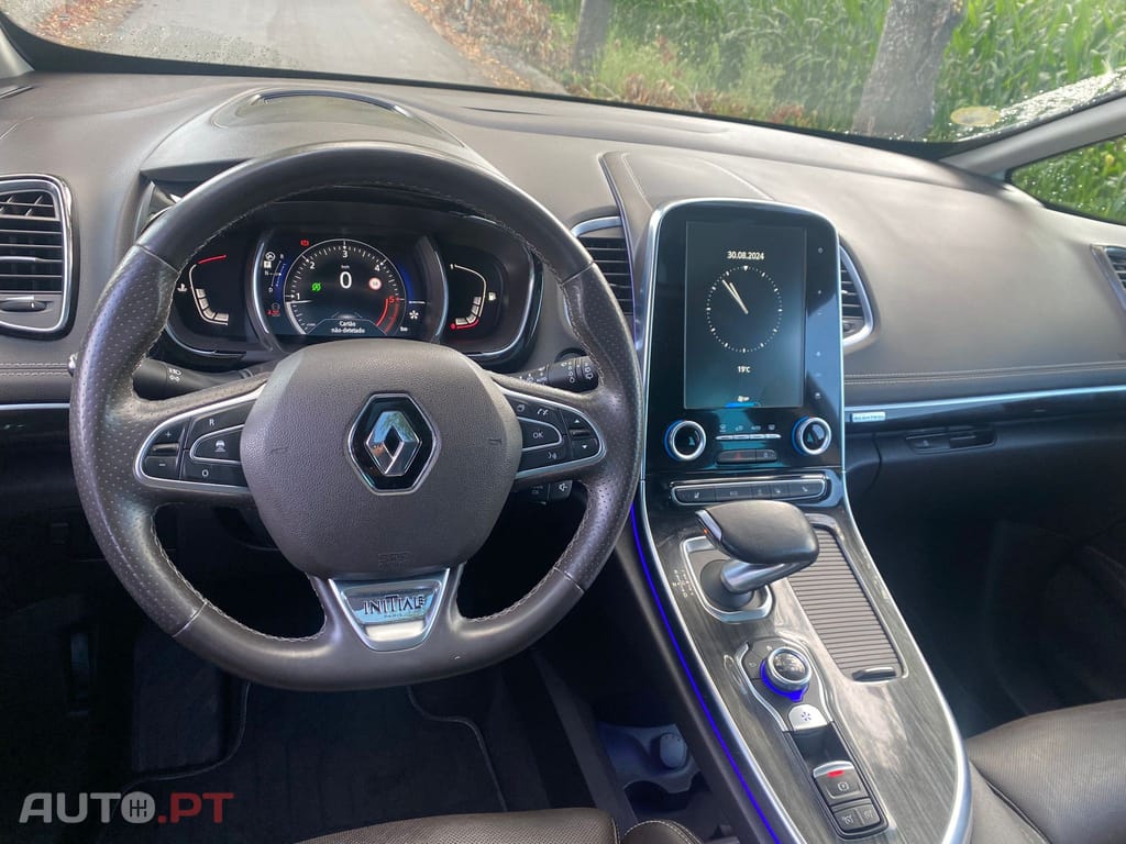 Renault Espace 1.6 dCi Initiale Paris EDC