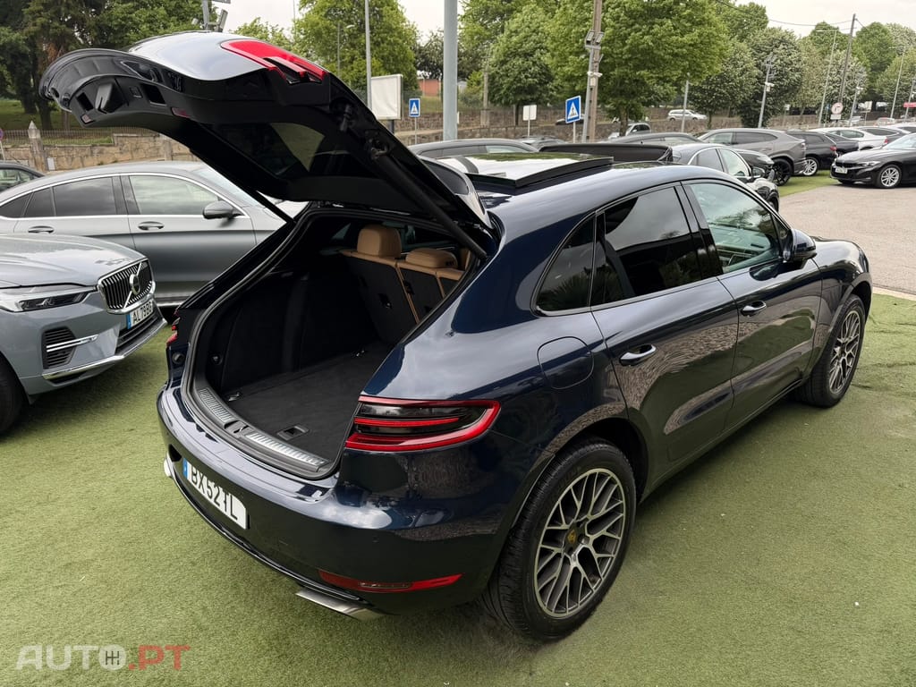 Porsche Macan PDK