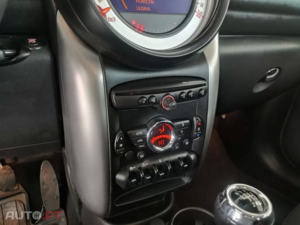 MINI Countryman One D
