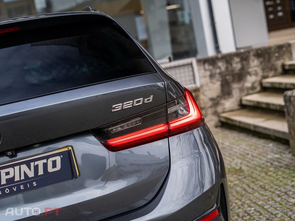 BMW 320 d Line Sport Shadow Auto