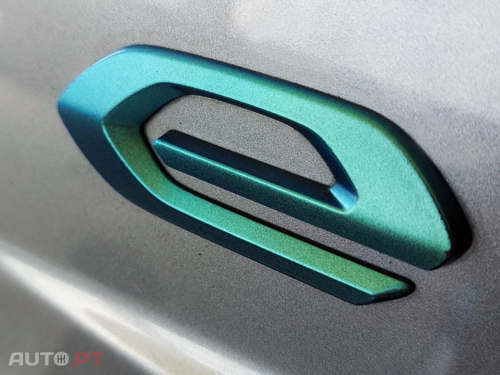 Peugeot E-208 50 kWh Active