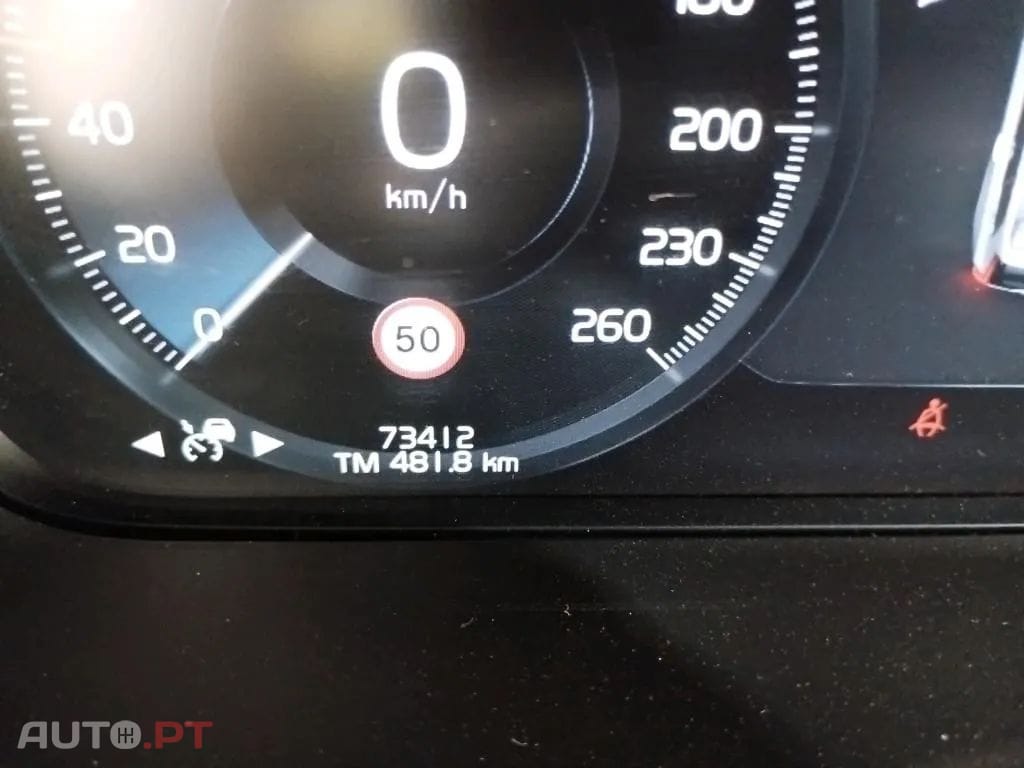 Volvo XC90 2.0 T8 PHEV R-Design Expression AWD