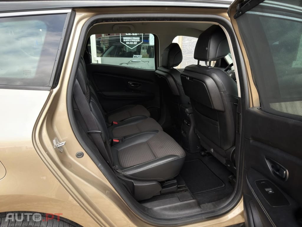 Renault Grand Scénic 1.5 dCi Intens Hybrid Assist SS