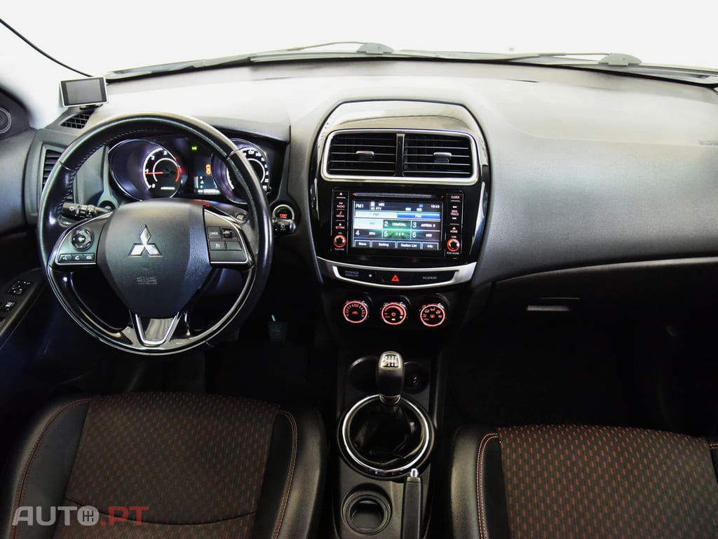 Mitsubishi ASX 1.6 DI-D Intense Black Edition