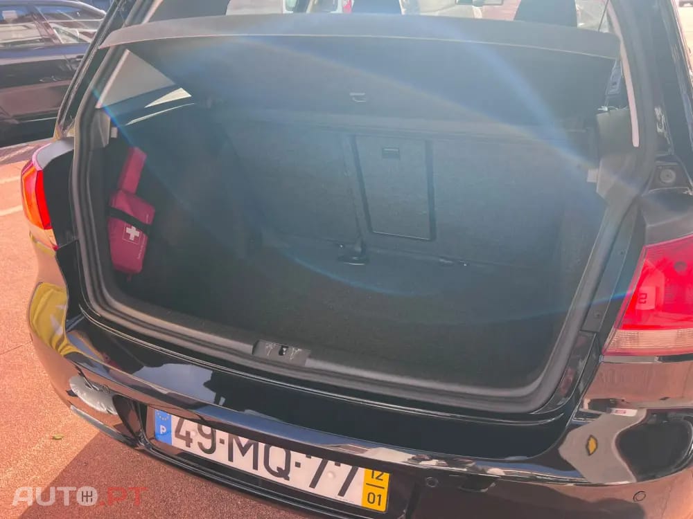 Volkswagen Golf 1.6 TDi Style