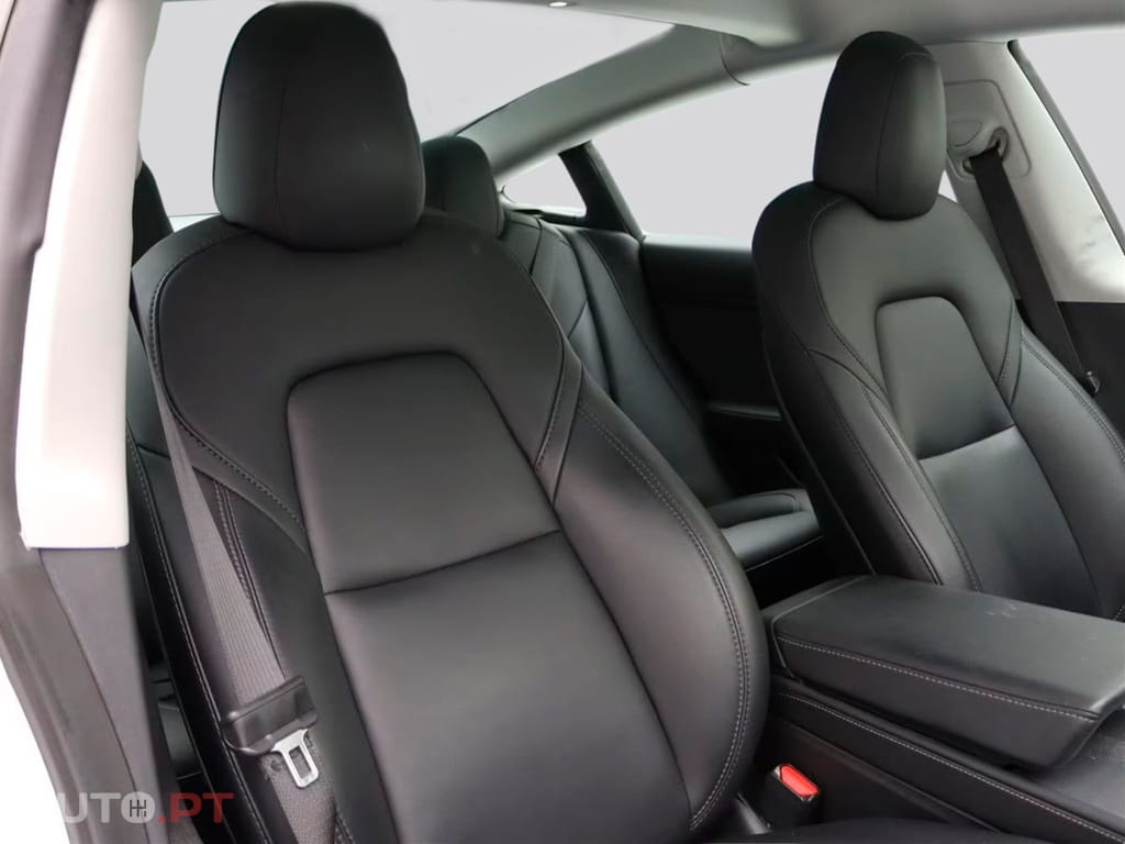 Tesla Model 3 I.V.A DEDUTIVEL Standard RWD Plus  