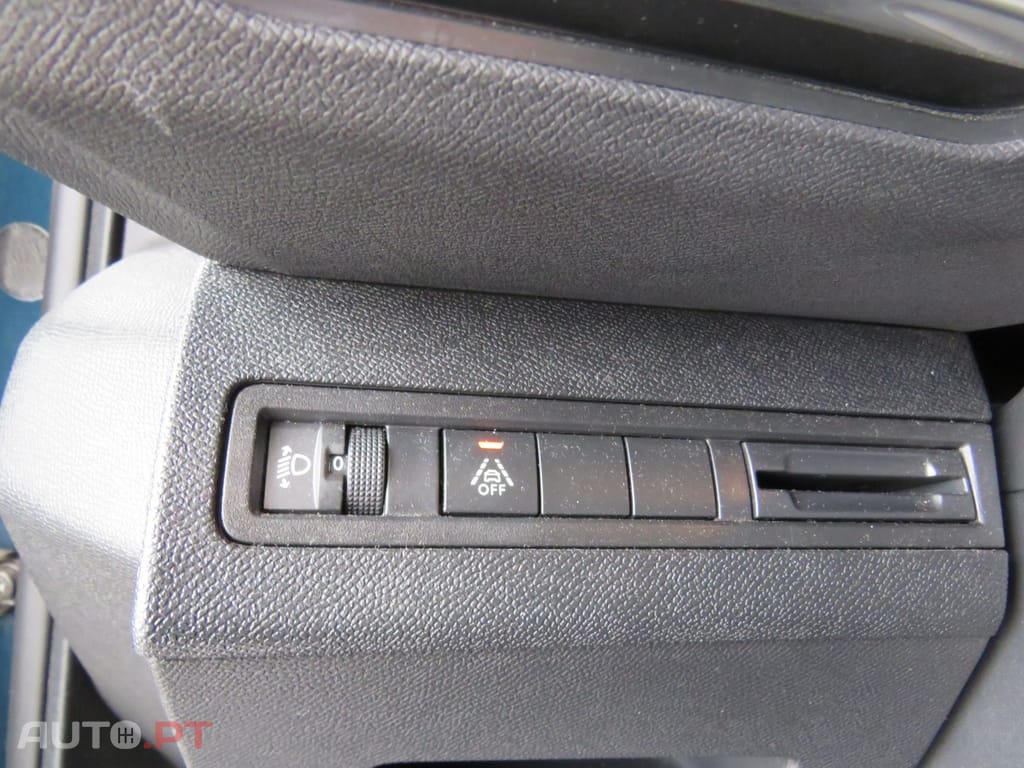 Peugeot 3008 1.5 BlueHDi Active Pack