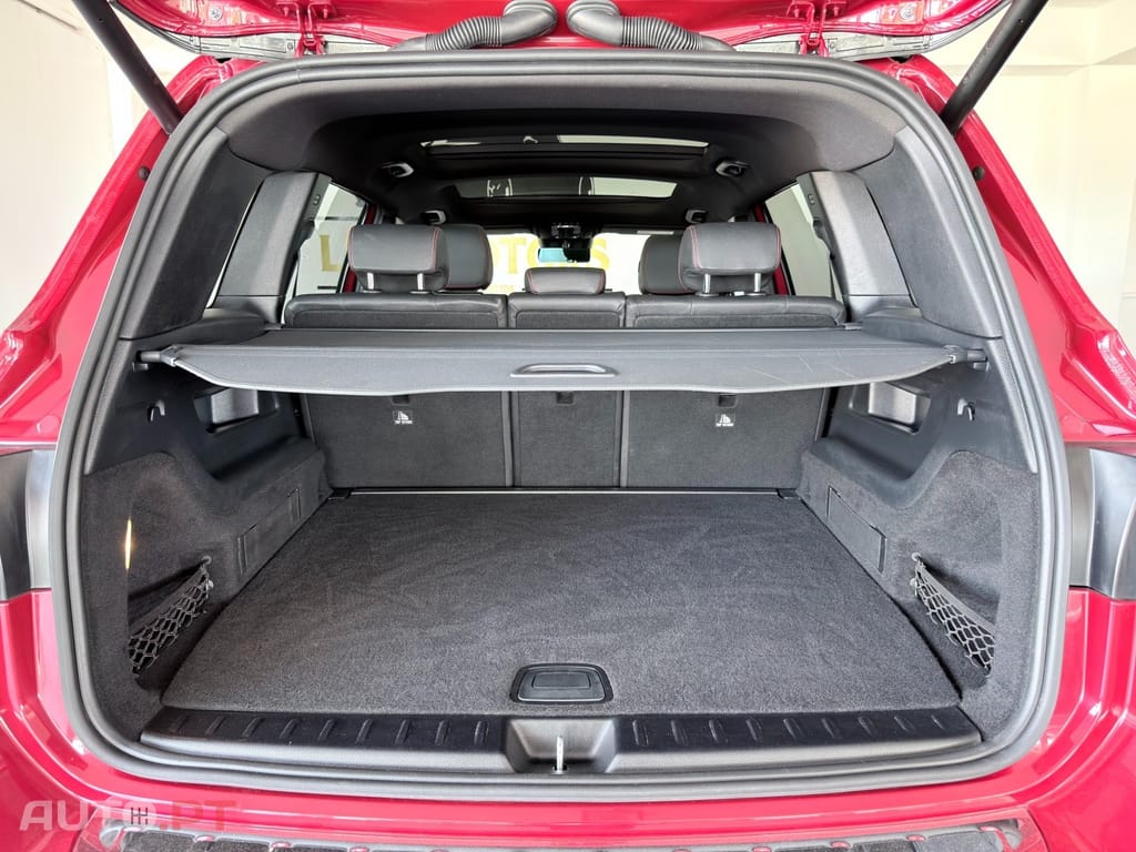 Mercedes-Benz GLB 180 AMG Line