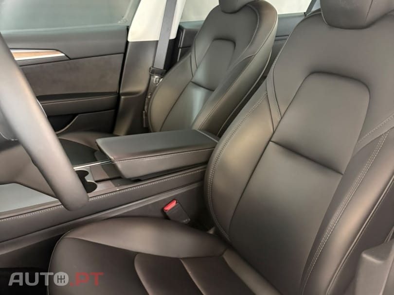 Tesla Model 3 Long Range Tração Traseira
