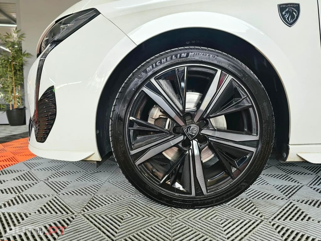 Peugeot 308 1.5 BlueHDi GT EAT8