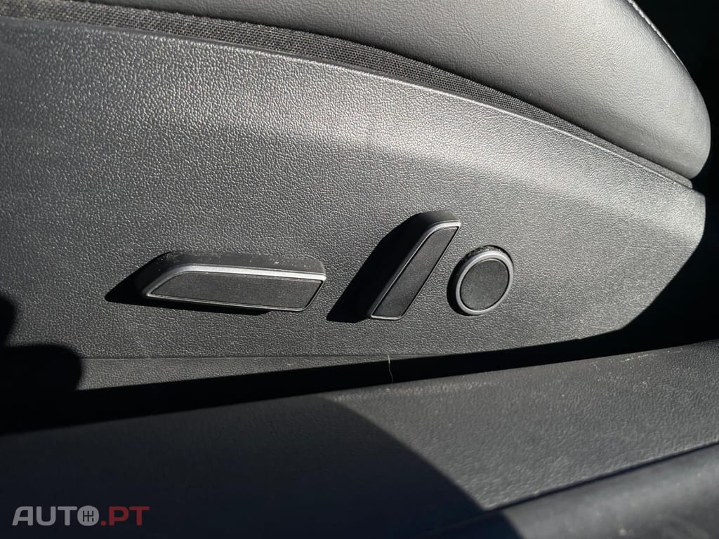 Tesla Model 3 Long Range AWD Dual Motor