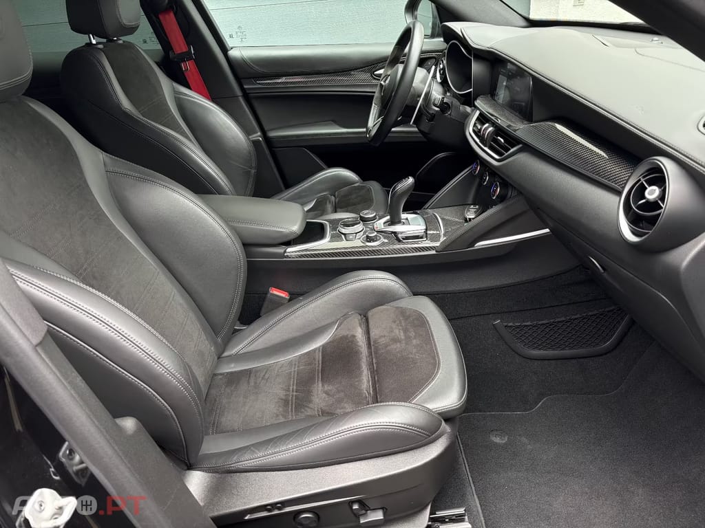 Alfa Romeo Stelvio 2.9 T Quadrifoglio Q4