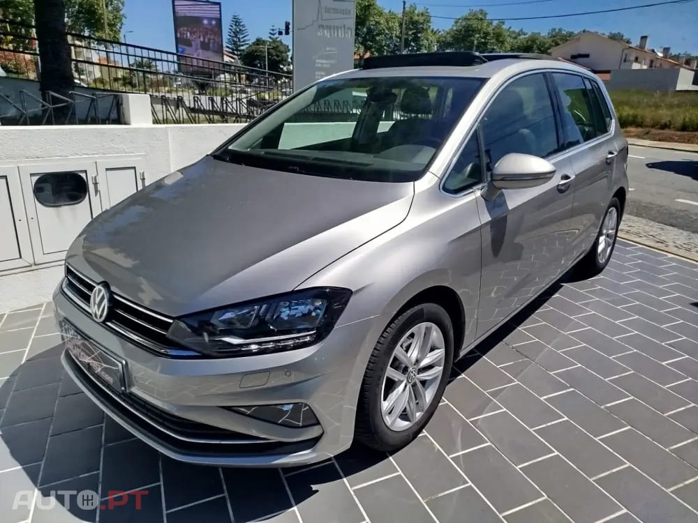 Volkswagen Golf 1.0 TSI OPF DSG Comfortline