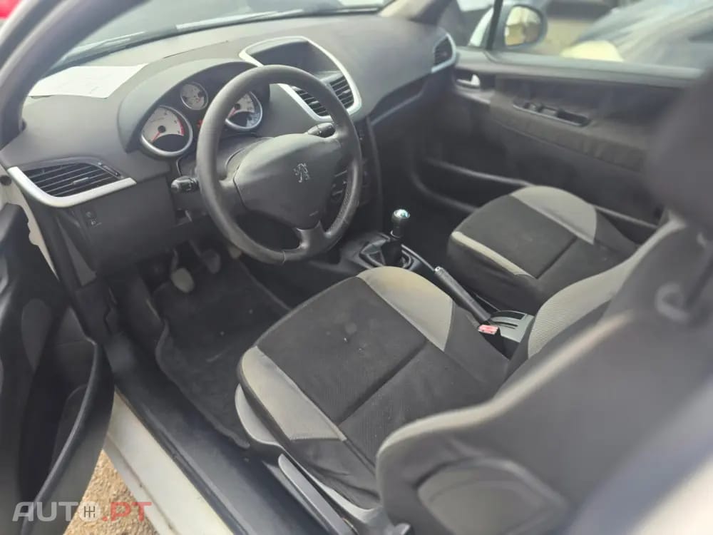 Peugeot 207 1.4 HDi Active